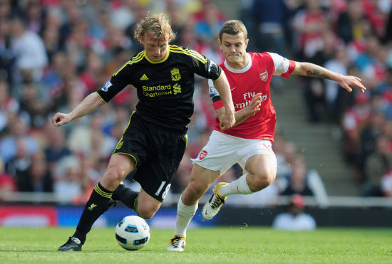 皇马vs曼城首发：姆巴佩替补！哈兰德、维尼修斯、福登均在列（皇马vs曼城首发出炉：姆巴佩坐板凳，哈兰德、维尼修斯、福登首发）