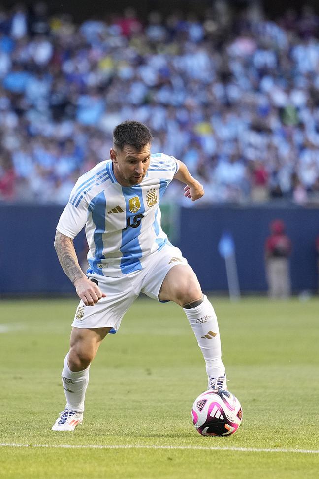 邦本宜裕：我本人非常愿意与辽宁铁人协商并完成续约合同（邦本宜裕：愿与辽宁铁人商谈续约并尽快完成签署）