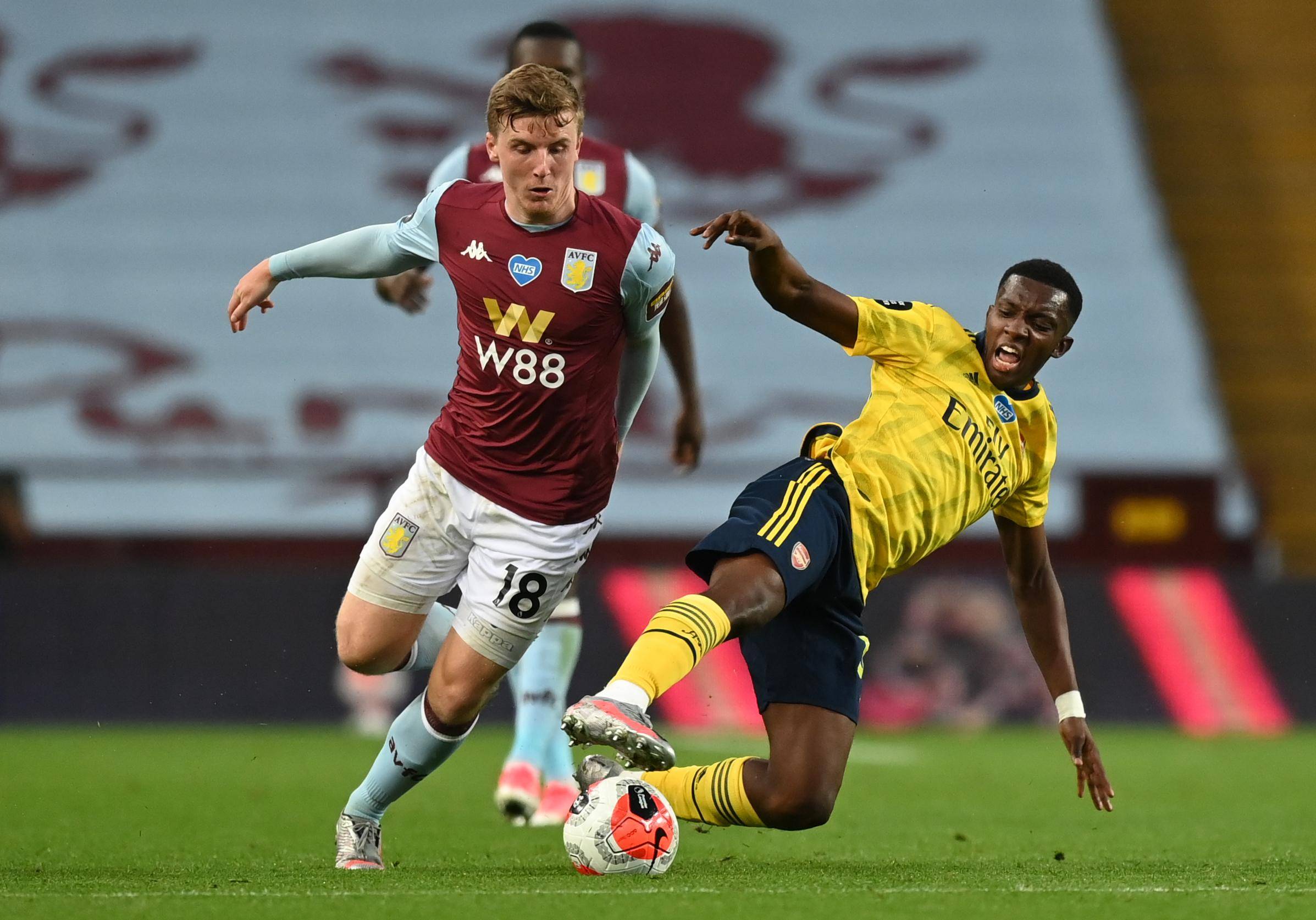 中国U15vs日本U15首发：柯博文先发，郑康锦、李宇轩在列（中国U15战日本U15首发名单：柯博文首发，郑康锦、李宇轩在列）