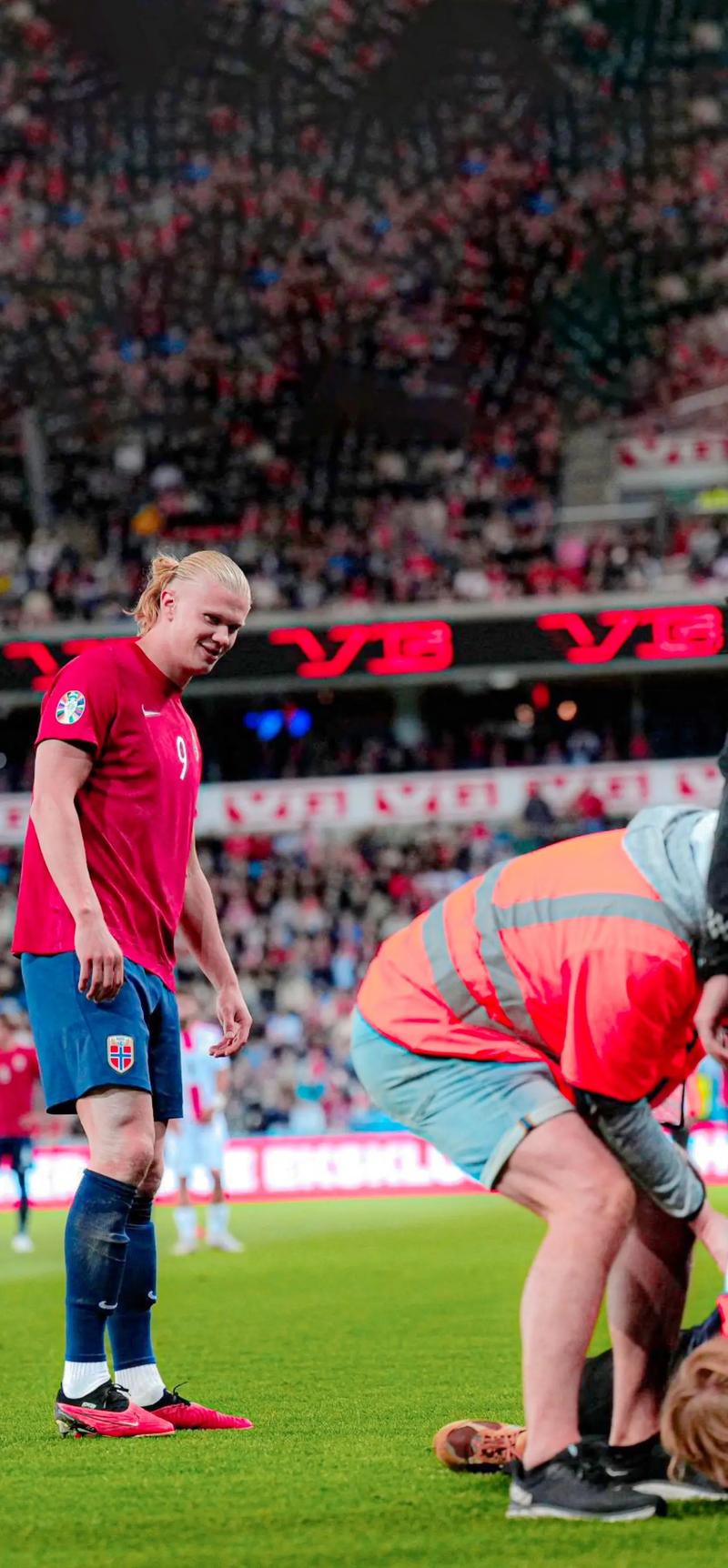 魏祥鑫：刷抖音看到自己入选60大新星，还是想去国外待一年（刷抖音刷到自己入选60大新星，魏祥鑫仍计划出国待一年）