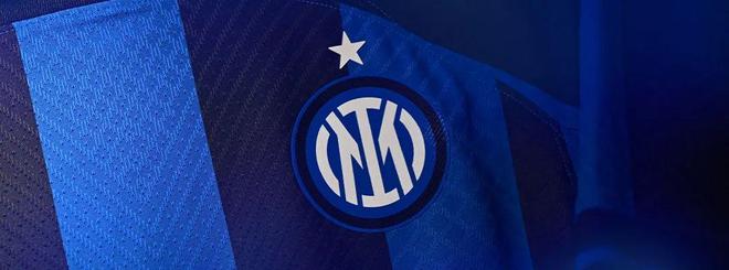 托普穆勒：巴萨各个位置都很强，弗里克是德国足球的一名大使（托普穆勒：巴萨全线实力雄厚，弗里克堪称德国足球大使）