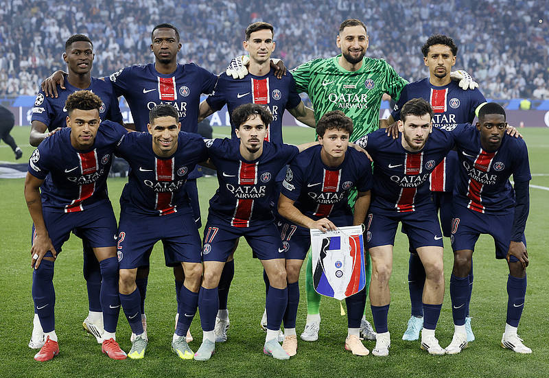 巴媒：小罗比尼奥解约金高达5000万欧，桑托斯对其低调保护