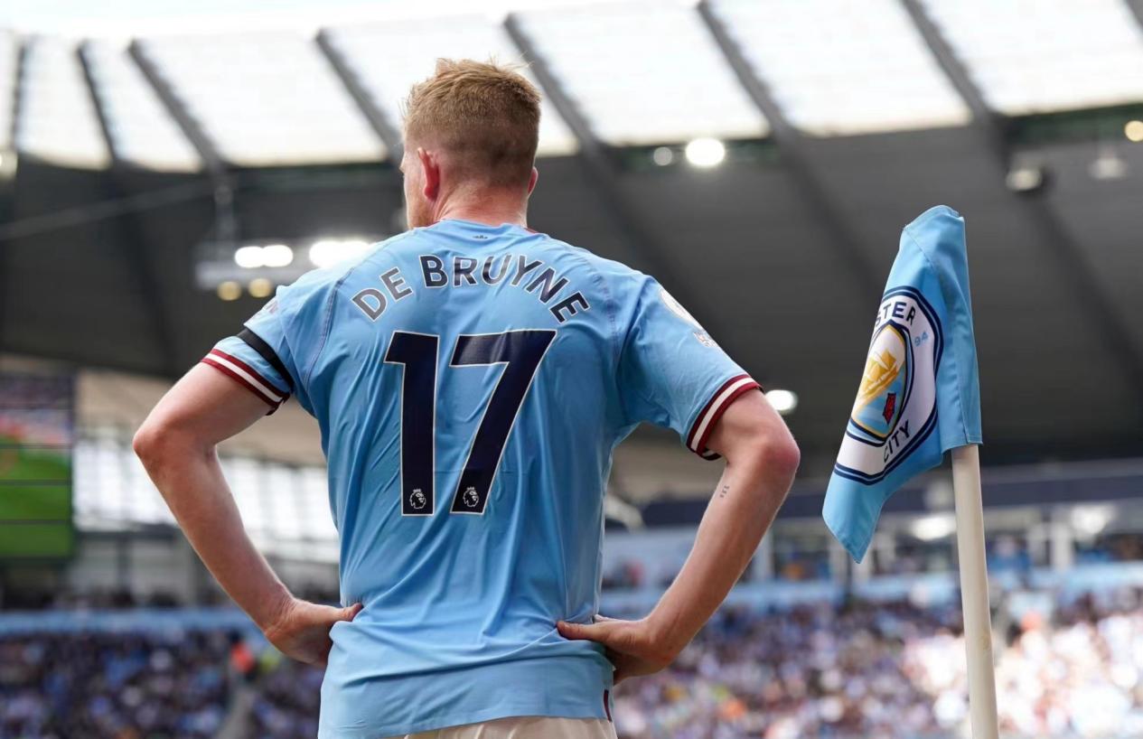 中足联：2025赛季中国足球职业联赛颁奖会将于明晚进行（中足联宣布：2025赛季中国足球职业联赛颁奖典礼定于明晚举行）